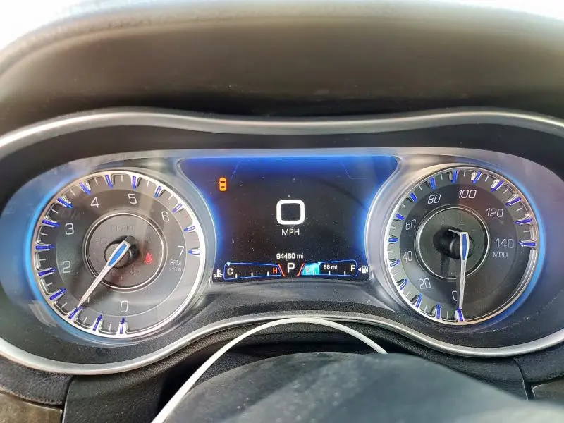 2015 CHRYSLER 300C   