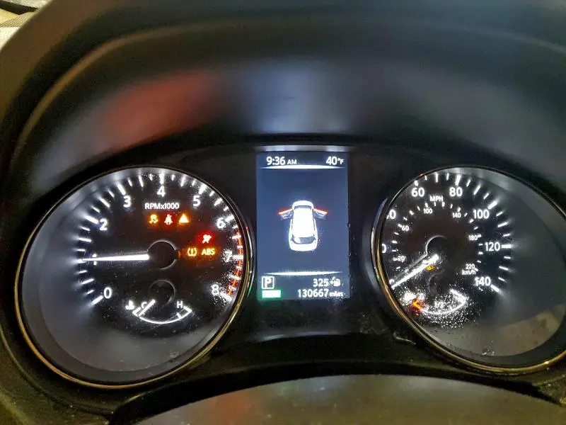 2017 NISSAN ROGUE SV  