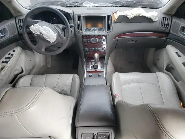 2011 INFINITI G37 BASE  