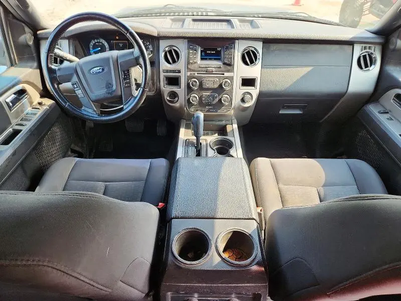 2016 FORD EXPEDITION EL XLT  