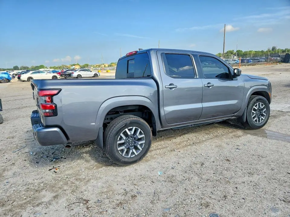 2023 NISSAN FRONTIER SV  