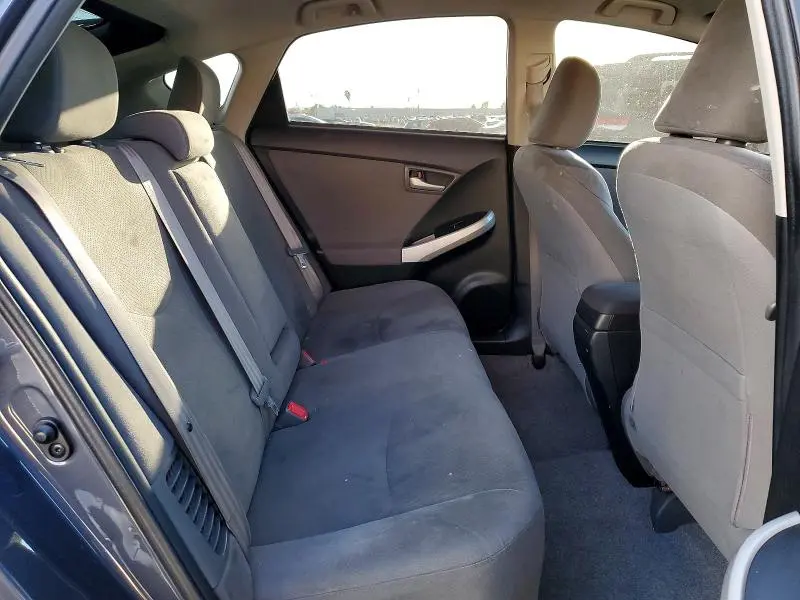 2012 TOYOTA PRIUS TWO  