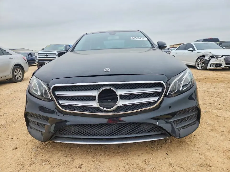 2018 MERCEDES-BENZ E 300  