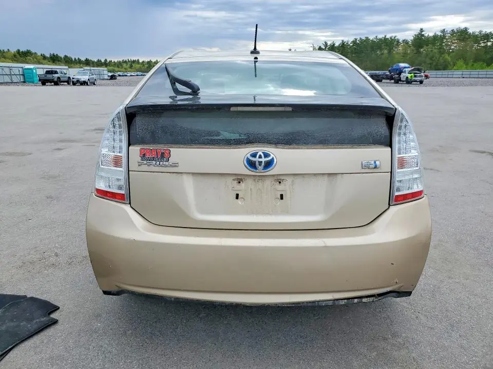 2010 TOYOTA PRIUS II  
