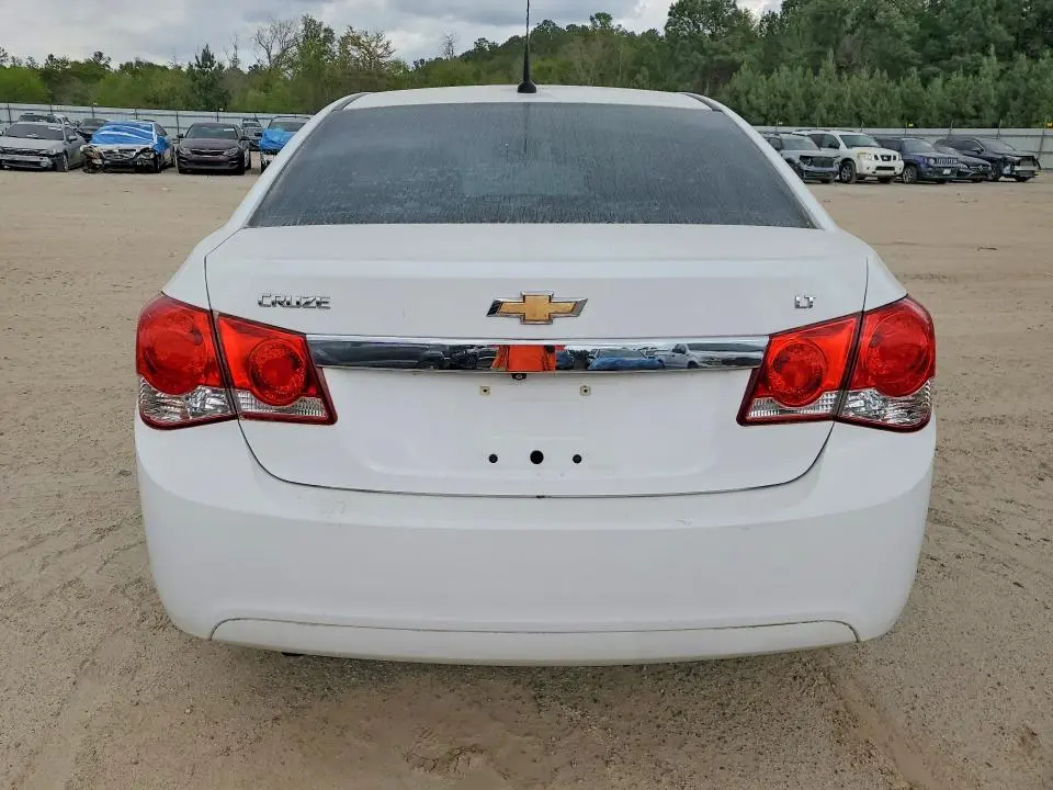 2014 CHEVROLET CRUZE LT  