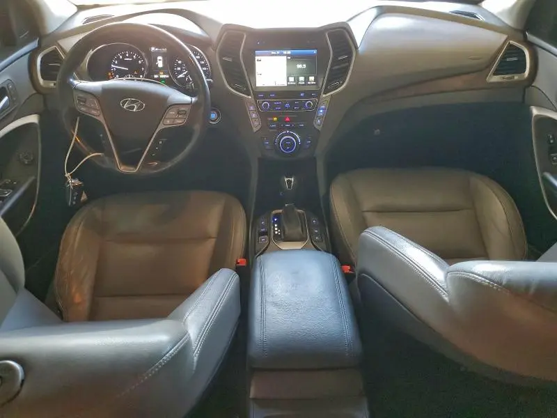 2017 HYUNDAI SANTA FE SE ULTIMATE  