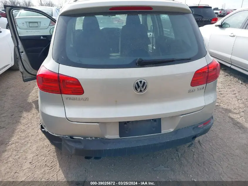 2015 VOLKSWAGEN TIGUAN S