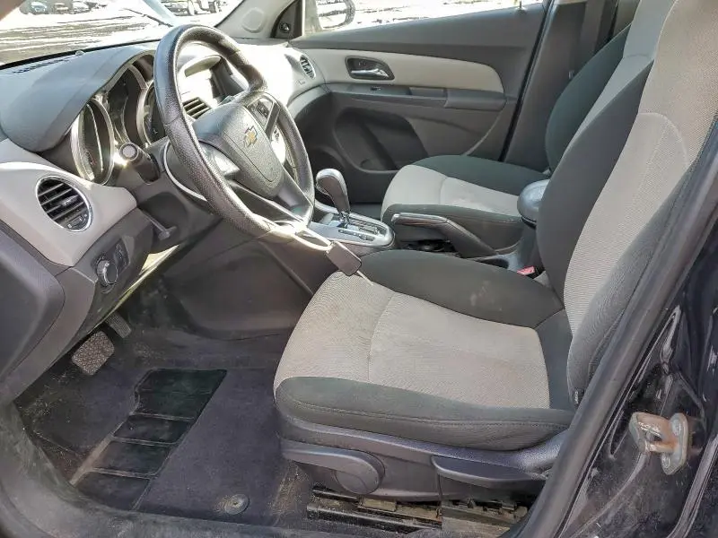 2011 CHEVROLET CRUZE LS  