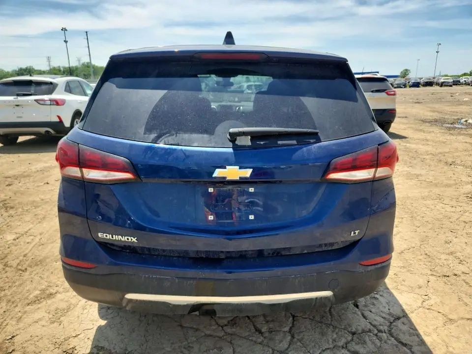 2022 CHEVROLET EQUINOX LT  