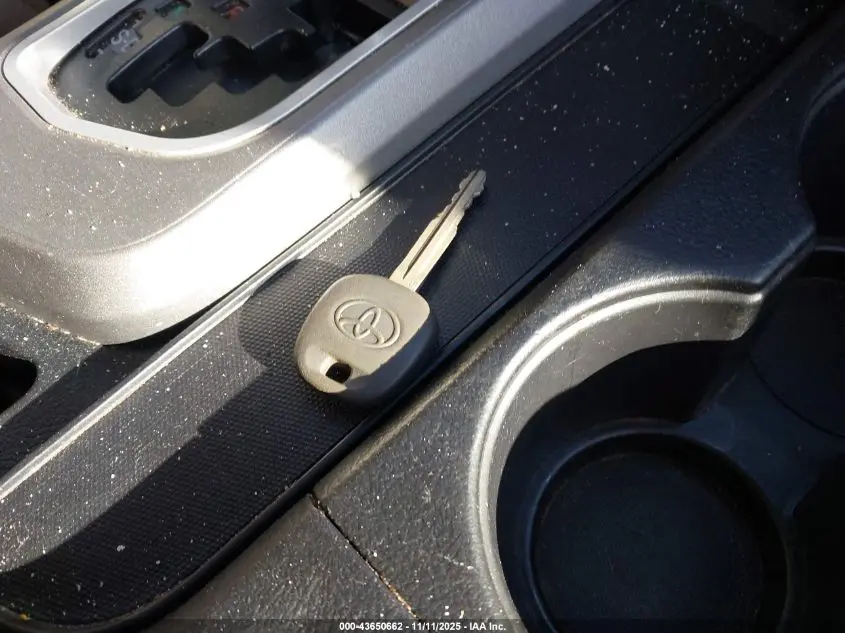 2013 TOYOTA SEQUOIA LIMITED 5.7L V8