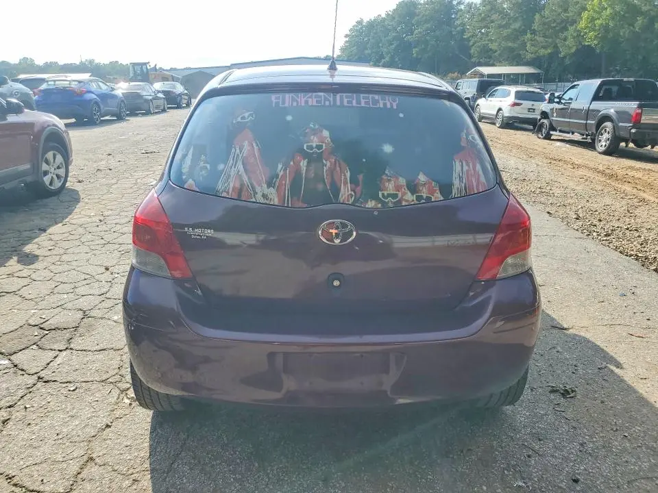 2010 TOYOTA YARIS BASE  