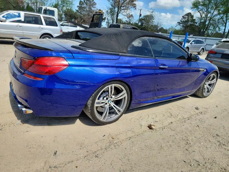 2013 BMW M6   