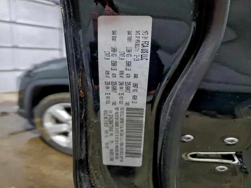 2019 JEEP COMPASS LATITUDE  