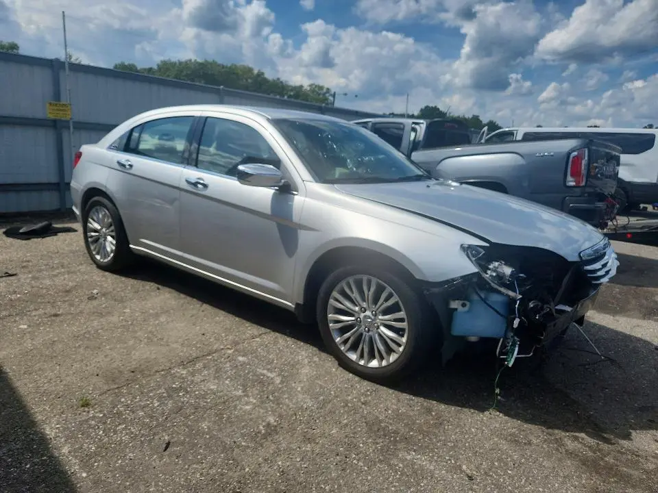 2012 CHRYSLER 200 LIMITED  