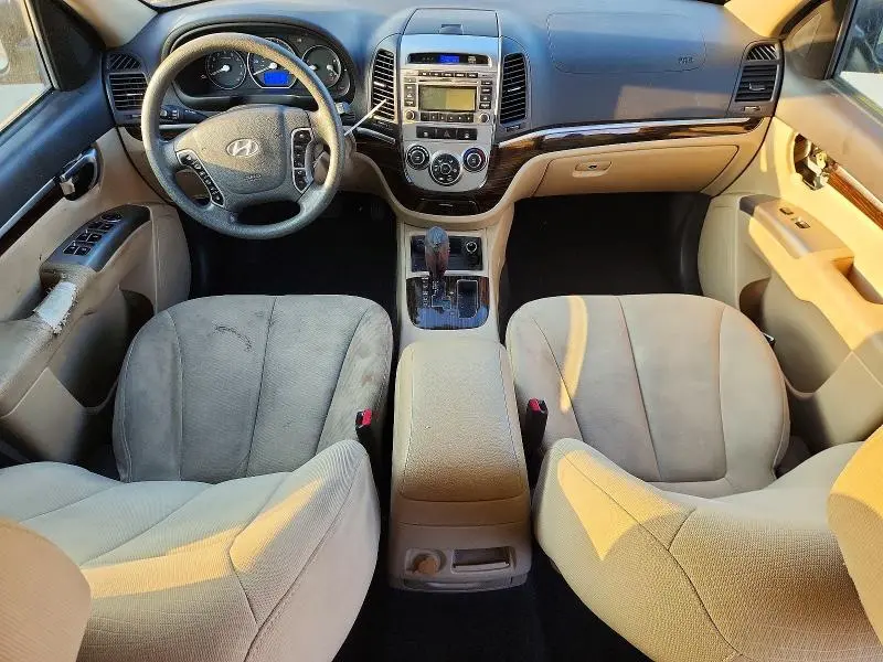 2011 HYUNDAI SANTA FE   