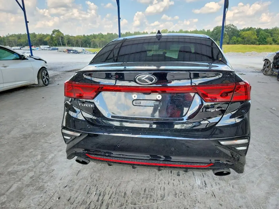2021 KIA FORTE GT  