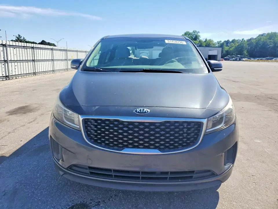 2017 KIA SEDONA LX  