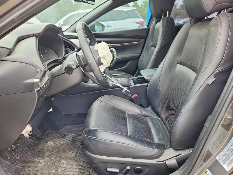 2024 MAZDA 3 PREMIUM PLUS  