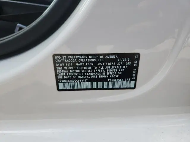 2012 VOLKSWAGEN PASSAT SE