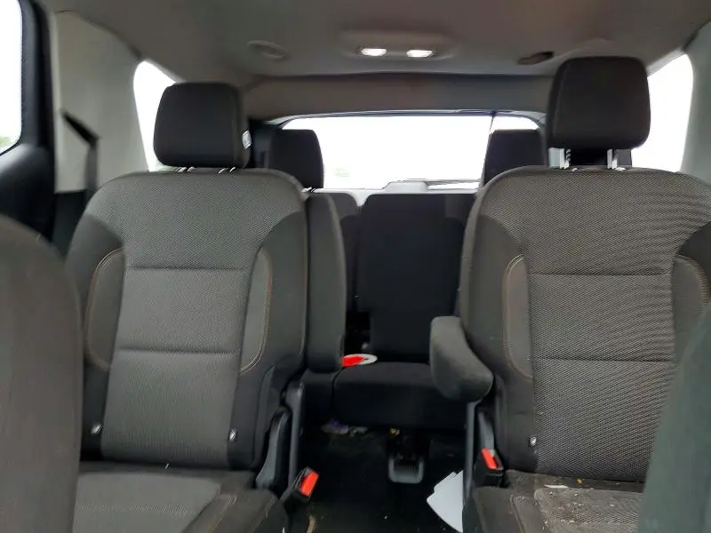 2018 CHEVROLET TRAVERSE LT  