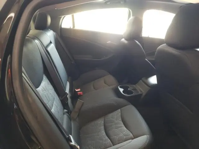 2017 CHEVROLET VOLT LT  