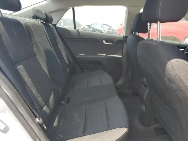 2021 KIA RIO LX  