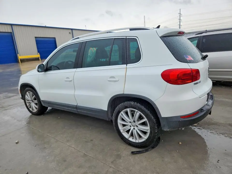 2015 VOLKSWAGEN TIGUAN S  