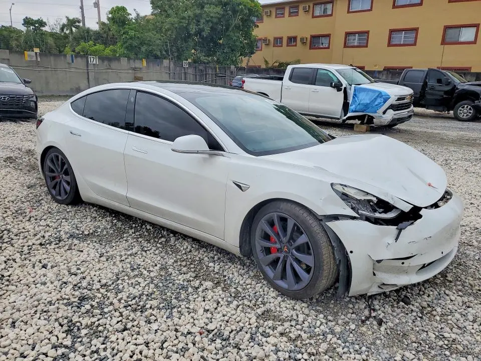 2020 TESLA MODEL 3   