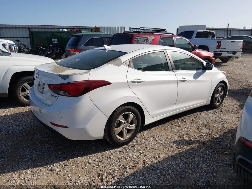 2015 HYUNDAI ELANTRA SE