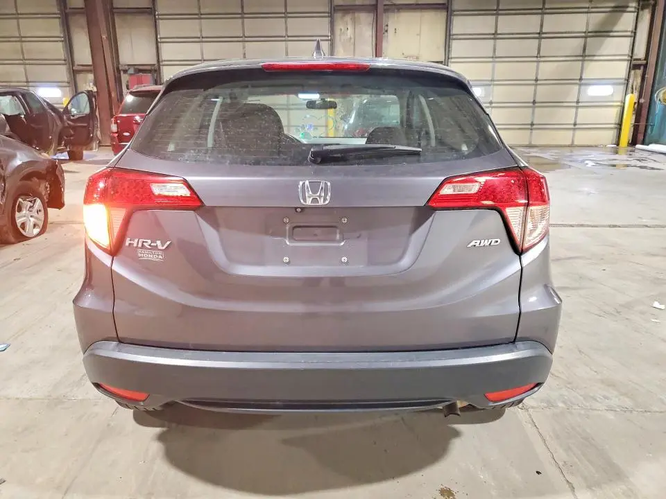 2016 HONDA HR-V LX  