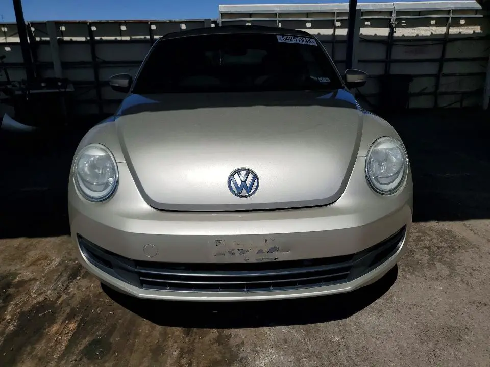 2015 VOLKSWAGEN BEETLE 1.8T  