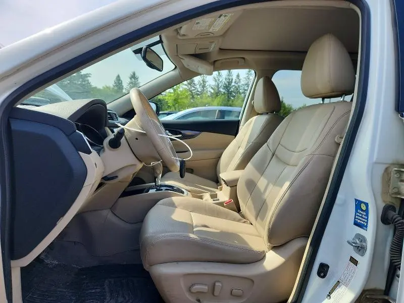 2015 NISSAN ROGUE S  