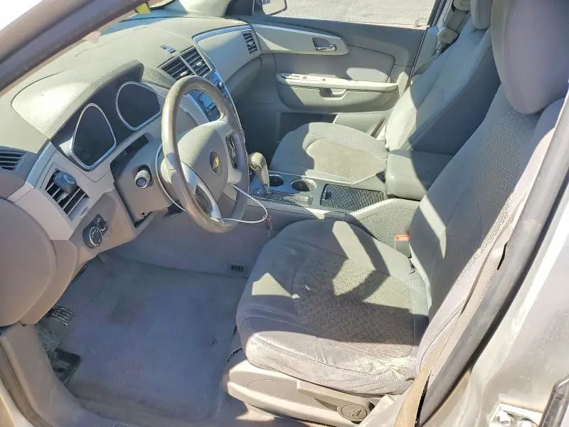 2011 CHEVROLET TRAVERSE LS  
