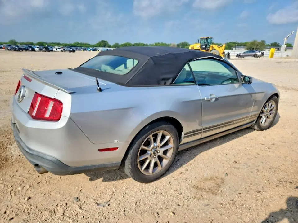 2010 FORD MUSTANG   