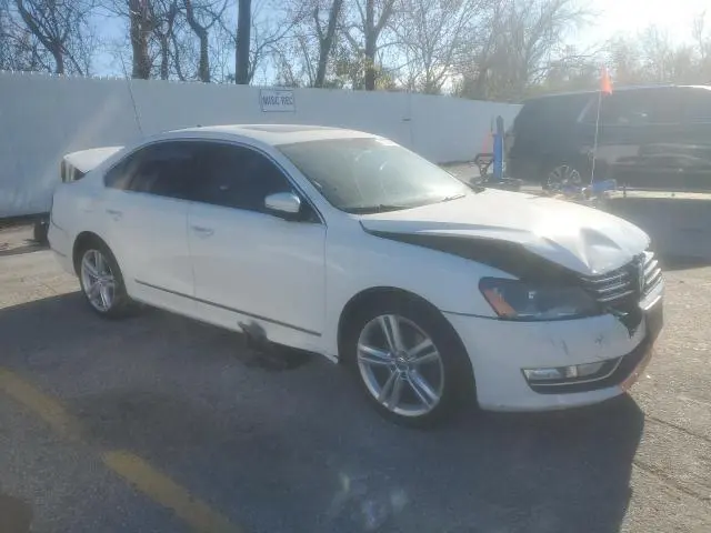 2013 VOLKSWAGEN PASSAT SEL  