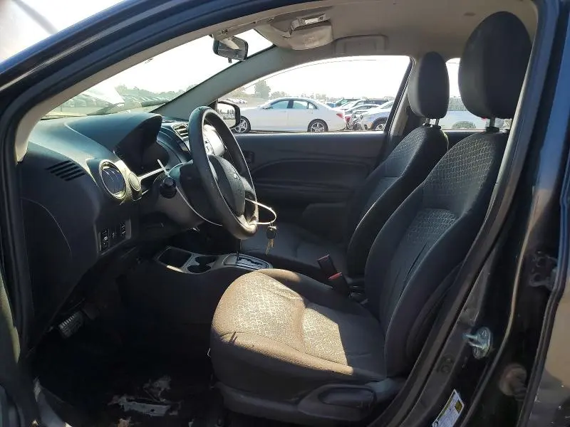 2015 MITSUBISHI MIRAGE DE  