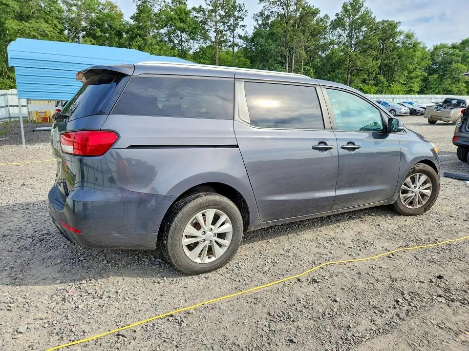 2015 KIA SEDONA LX  