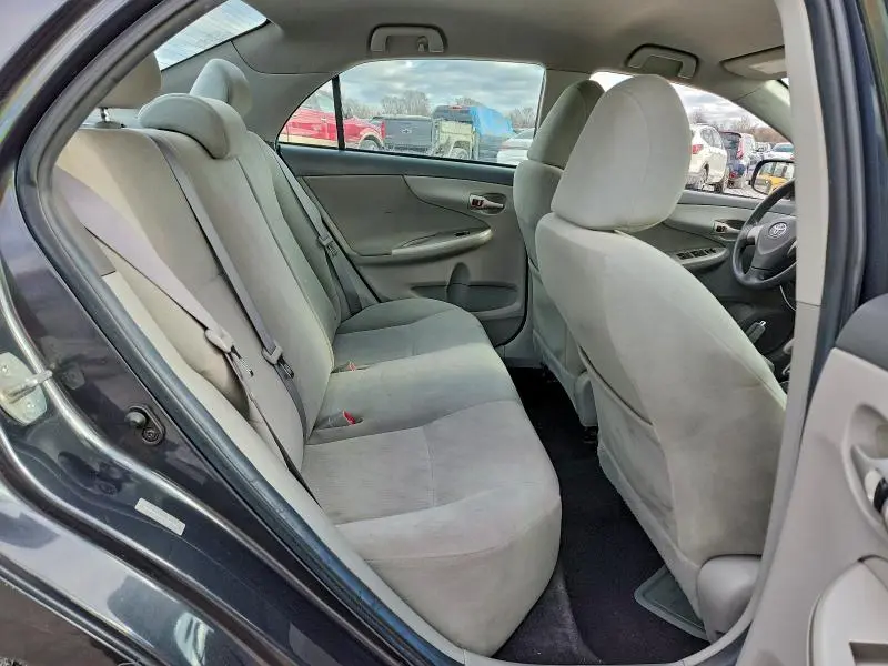 2010 TOYOTA COROLLA BASE  