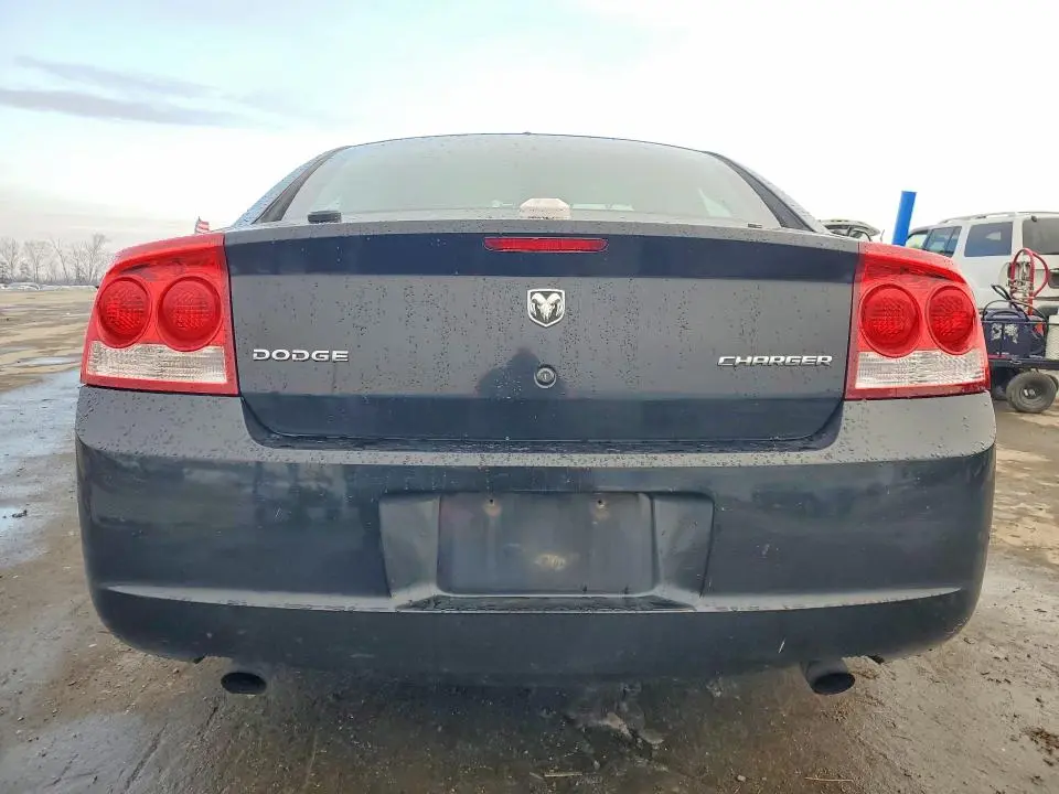 2010 DODGE CHARGER   