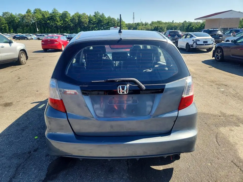 2013 HONDA FIT   