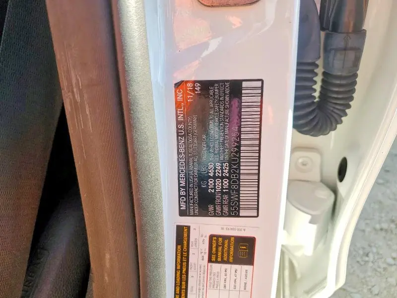 2019 MERCEDES-BENZ C 300  