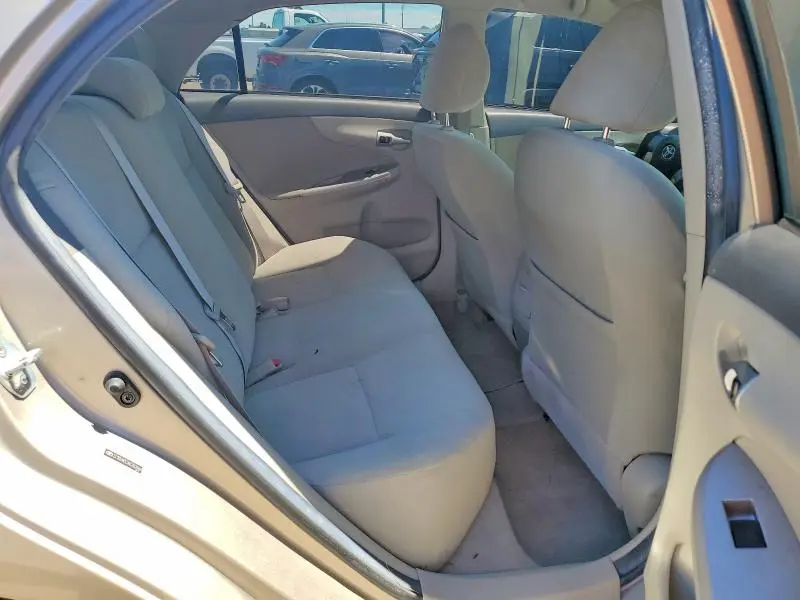 2010 TOYOTA COROLLA LE  