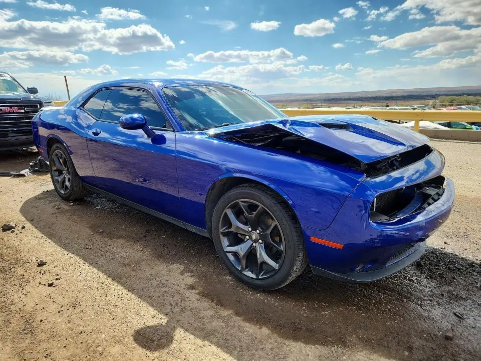 2020 DODGE CHALLENGER SXT  