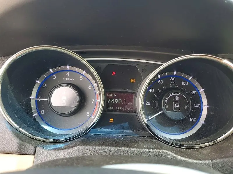2013 HYUNDAI SONATA GLS  