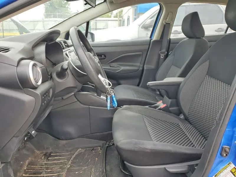 2020 NISSAN VERSA S  