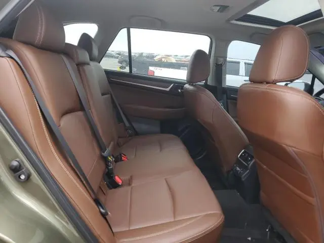 2018 SUBARU OUTBACK TOURING  