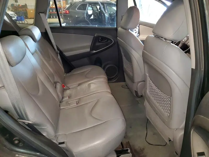 2011 TOYOTA RAV4 LIMITED  