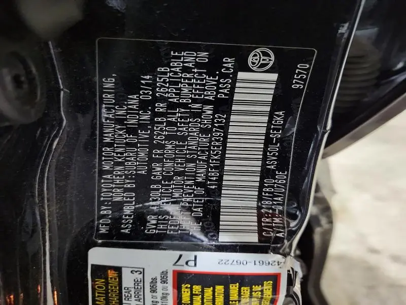 2014 TOYOTA CAMRY XLE  