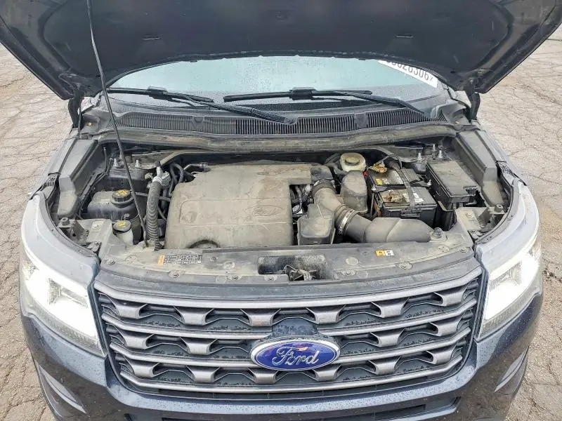 2017 FORD EXPLORER XLT  