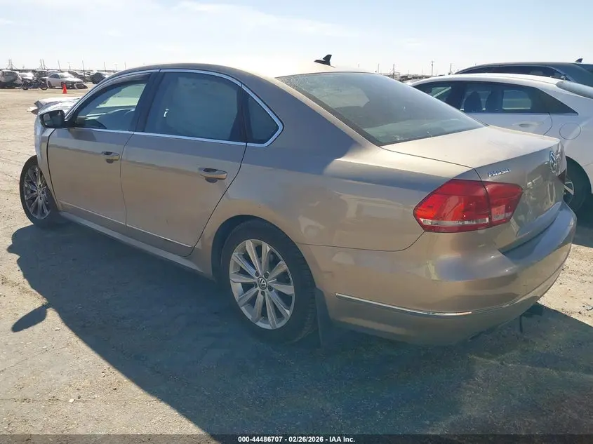 2015 VOLKSWAGEN PASSAT 2.0L TDI SEL PREMIUM